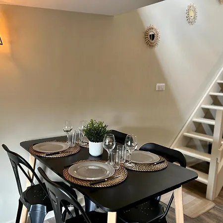 Votre Duplex En Hypercentre ! La Rochelle (Charente-Maritime)